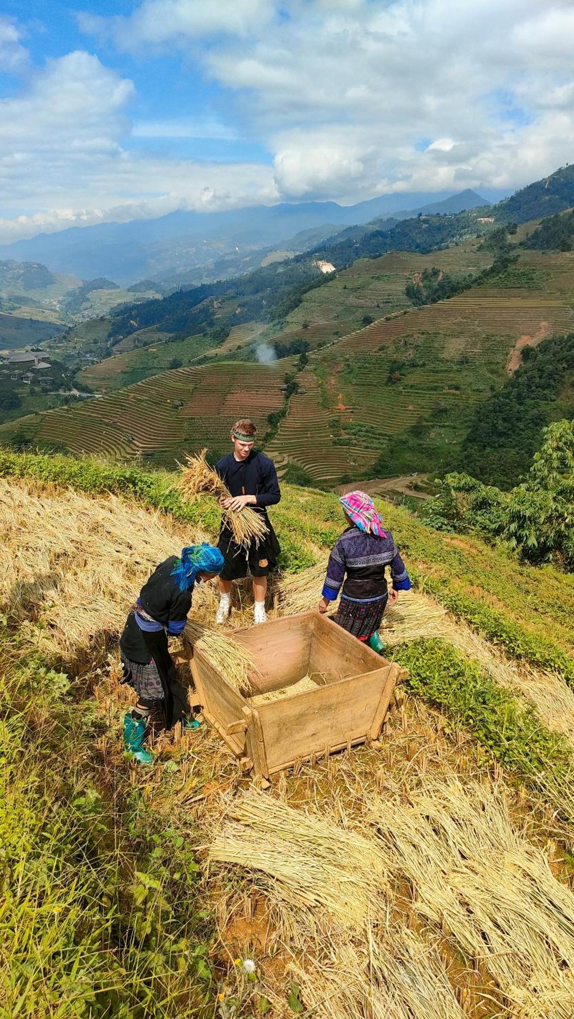 Indigenous Homestay- Trek- Food- Bus Mu Cang Chai Dış mekan fotoğraf